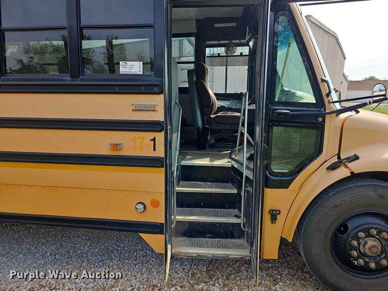 image for item EB8228 2010 Thomas Built school bus