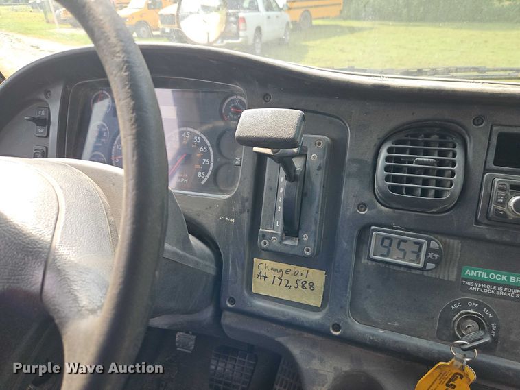 image for item EB8228 2010 Thomas Built school bus