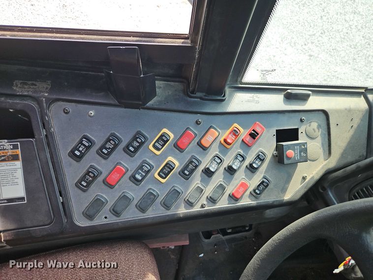 image for item EB8228 2010 Thomas Built school bus