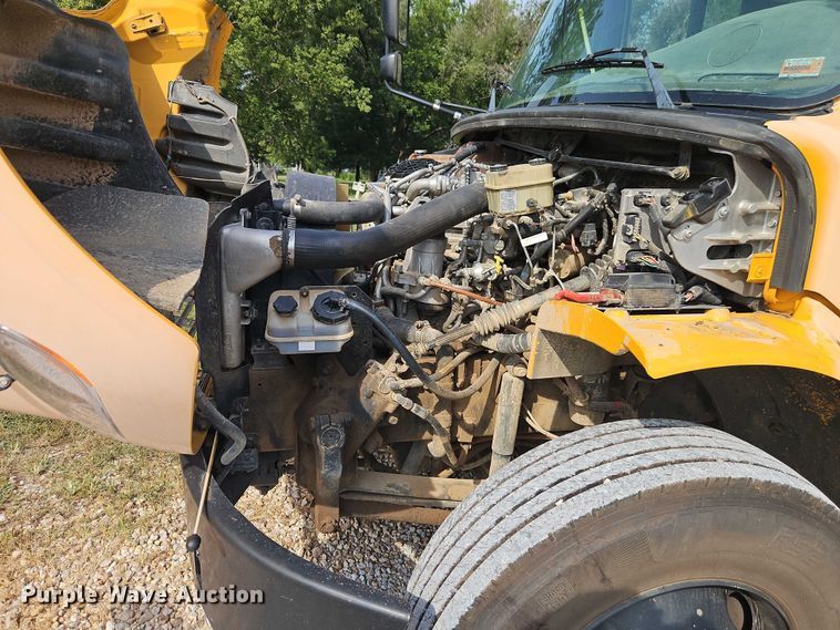 image for item EB8228 2010 Thomas Built school bus