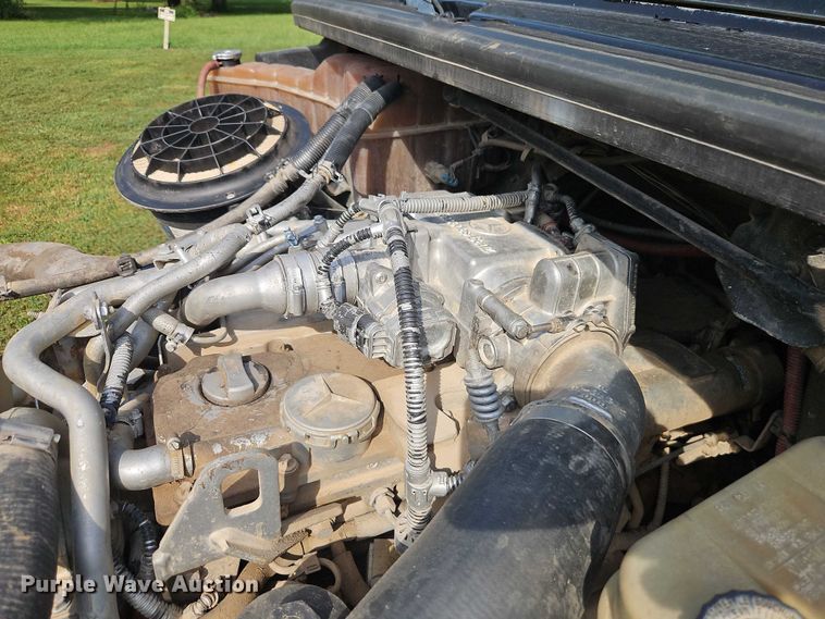 image for item EB8228 2010 Thomas Built school bus