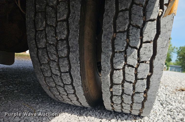 image for item EB8228 2010 Thomas Built school bus