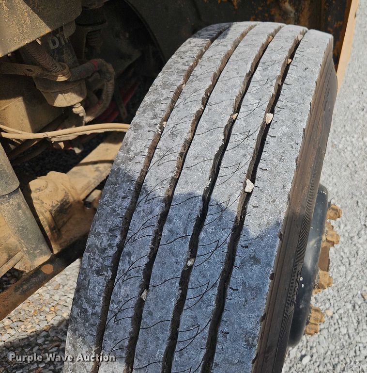 image for item EB8228 2010 Thomas Built school bus