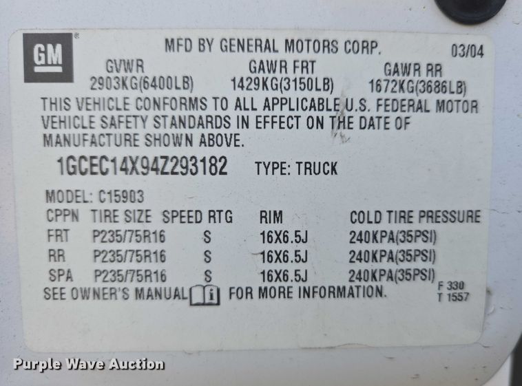 image for item EC1121 2004 Chevrolet Silverado 1500 pickup truck