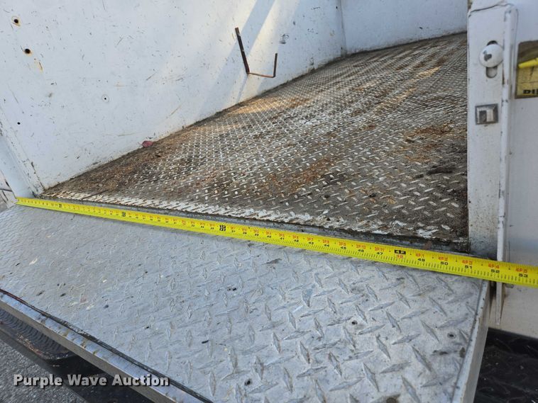 image for item EC1138 2004 Chevrolet Silverado 2500HD utility bed pickup truck