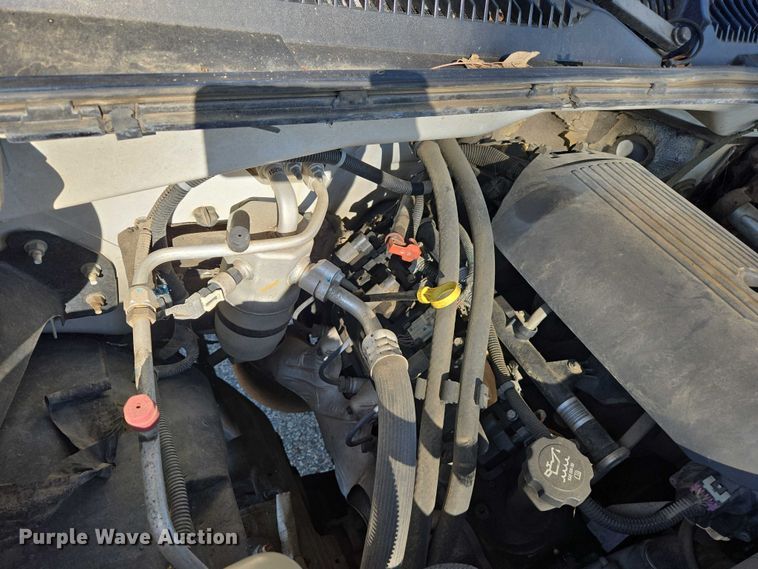 image for item EC1138 2004 Chevrolet Silverado 2500HD utility bed pickup truck