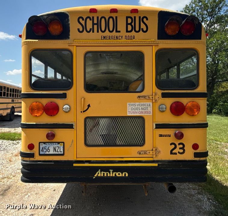 image for item ED4432 1995 International 3800 school bus