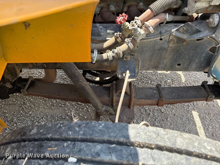 image for item ED4432 1995 International 3800 school bus