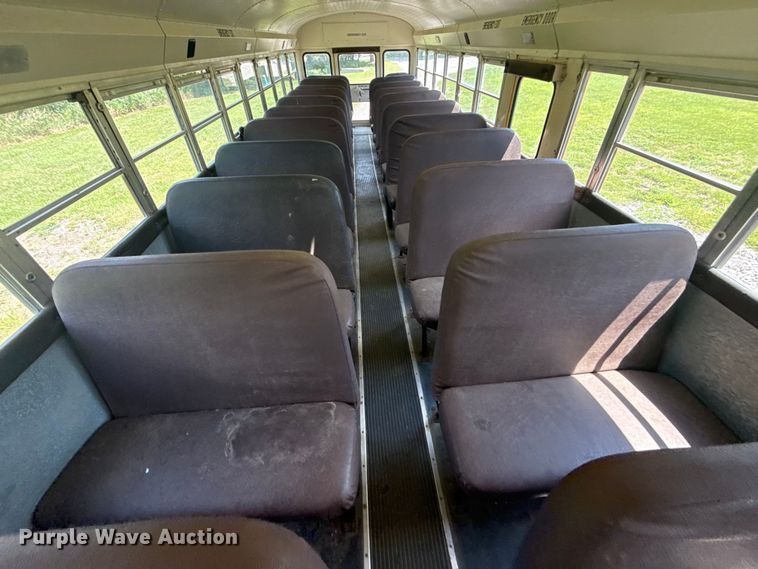 image for item ED4432 1995 International 3800 school bus