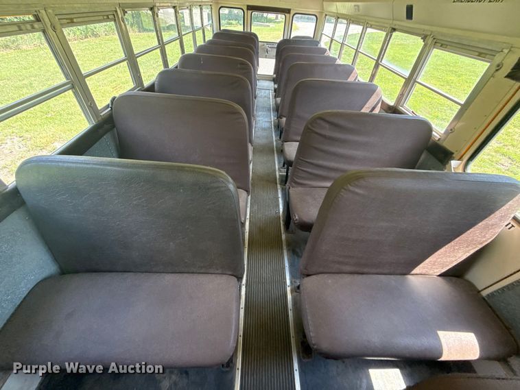 image for item ED4432 1995 International 3800 school bus