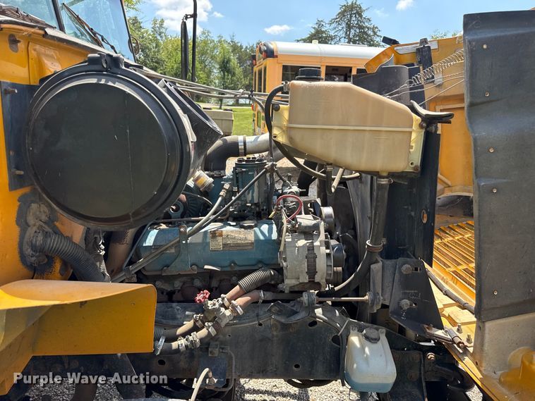 image for item ED4432 1995 International 3800 school bus