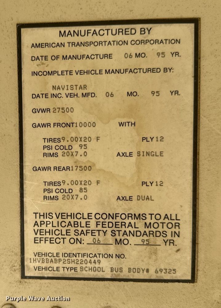 image for item ED4432 1995 International 3800 school bus