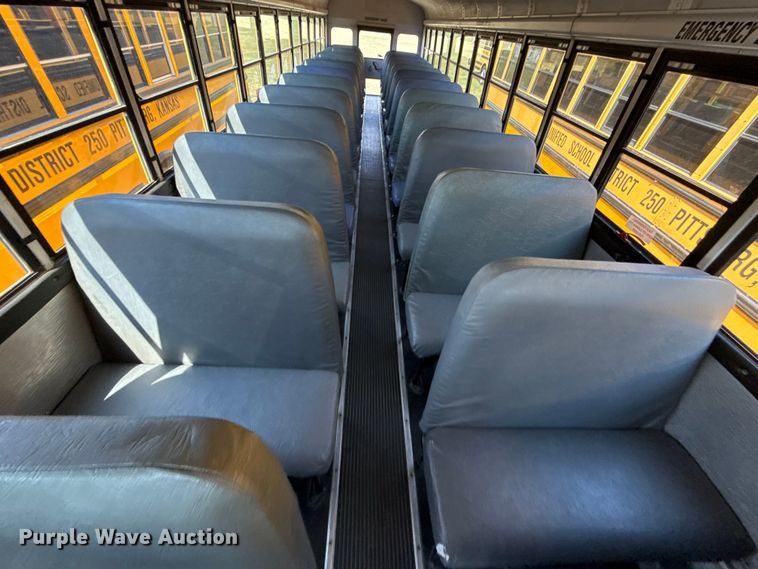 image for item ED4455 2003 Thomas Built Saf-T-Liner school bus