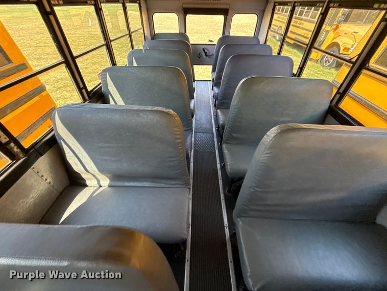 image for item ED4455 2003 Thomas Built Saf-T-Liner school bus