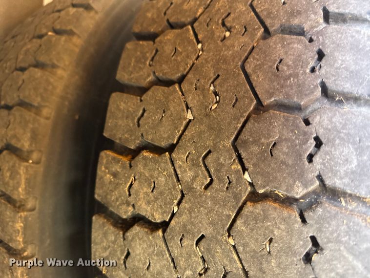 image for item ED4455 2003 Thomas Built Saf-T-Liner school bus