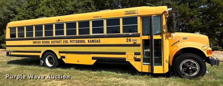 image for item ED4456 1997 International 3800 school bus