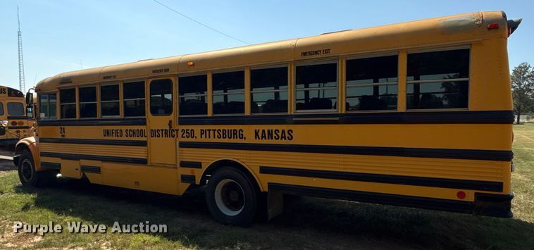 image for item ED4456 1997 International 3800 school bus