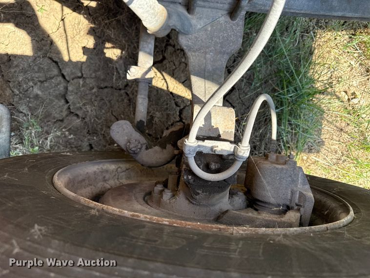 image for item ED4456 1997 International 3800 school bus