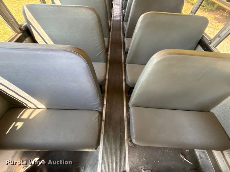 image for item ED4456 1997 International 3800 school bus