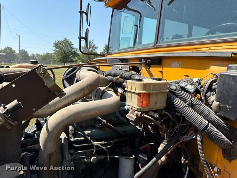 image for item ED4456 1997 International 3800 school bus