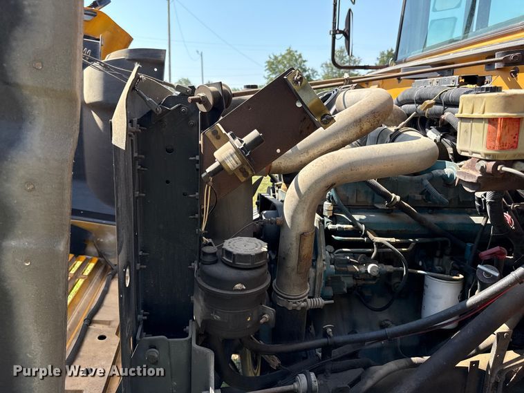 image for item ED4456 1997 International 3800 school bus