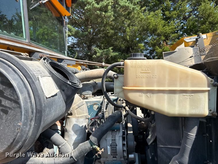 image for item ED4456 1997 International 3800 school bus