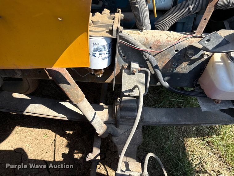 image for item ED4456 1997 International 3800 school bus