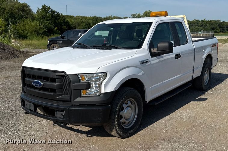 image for item ED4469 2015 Ford F150 SuperCab pickup truck