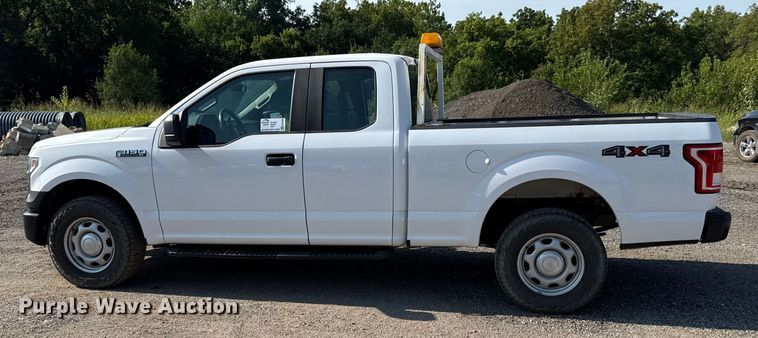 image for item ED4469 2015 Ford F150 SuperCab pickup truck