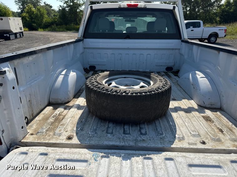 image for item ED4469 2015 Ford F150 SuperCab pickup truck