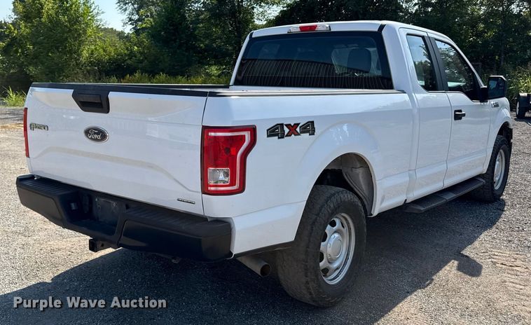 image for item ED4471 2015 Ford F150 XL SuperCab pickup truck