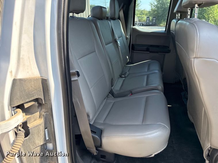 image for item ED4471 2015 Ford F150 XL SuperCab pickup truck