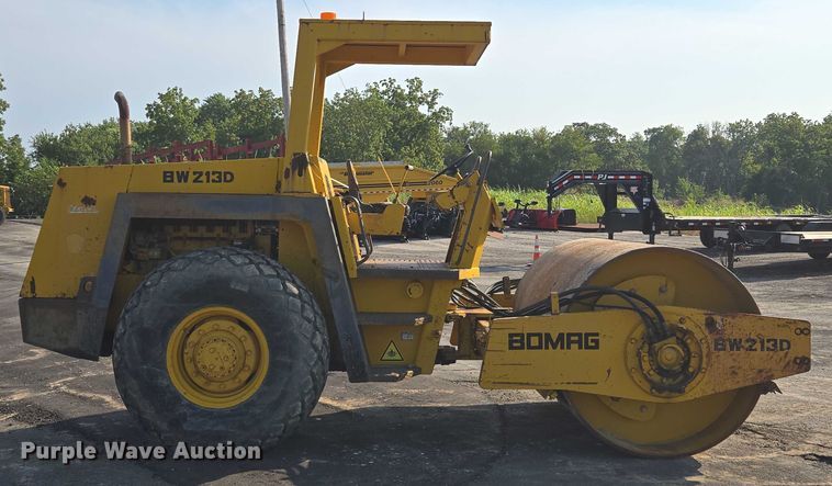 image for item EF1836 1987 Bomag BW213D single drum vibratory roller