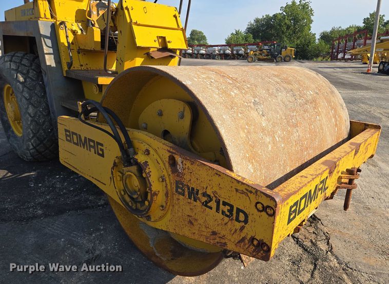 image for item EF1836 1987 Bomag BW213D single drum vibratory roller