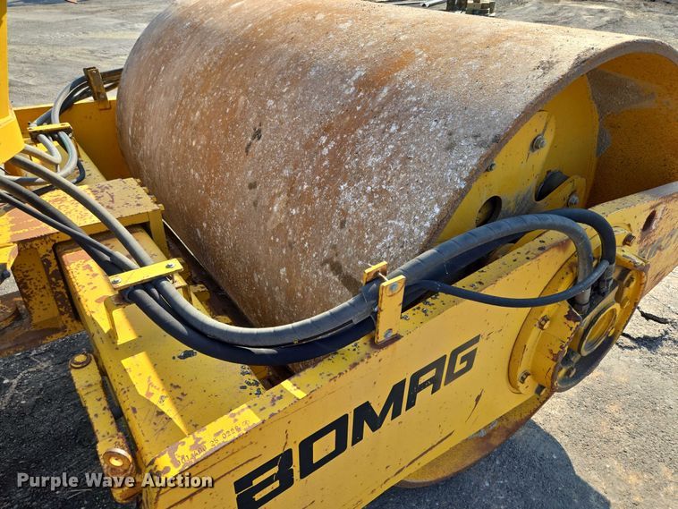 image for item EF1836 1987 Bomag BW213D single drum vibratory roller