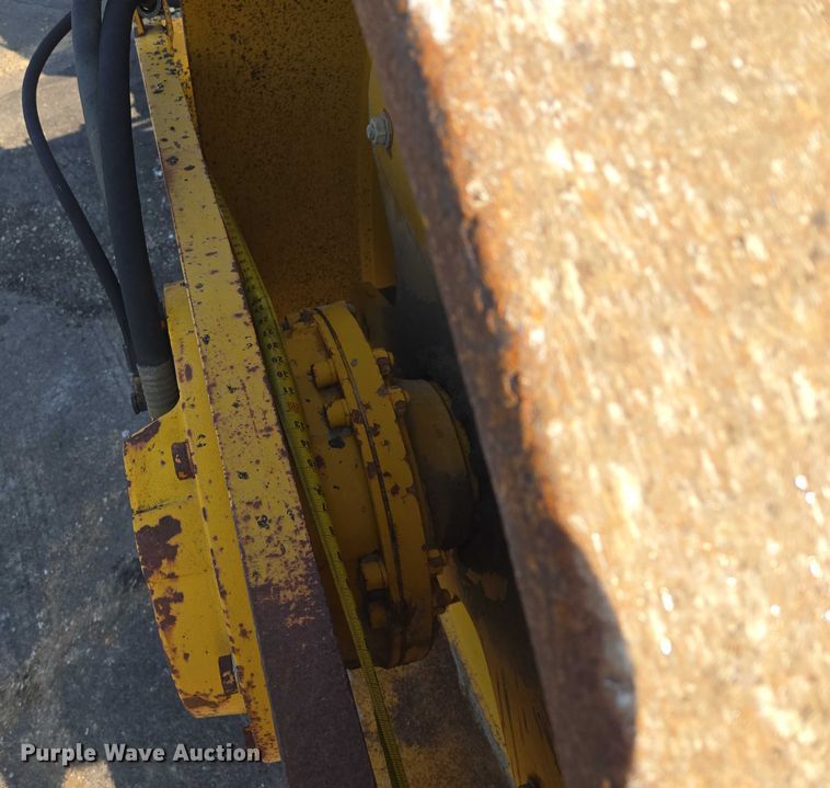 image for item EF1836 1987 Bomag BW213D single drum vibratory roller