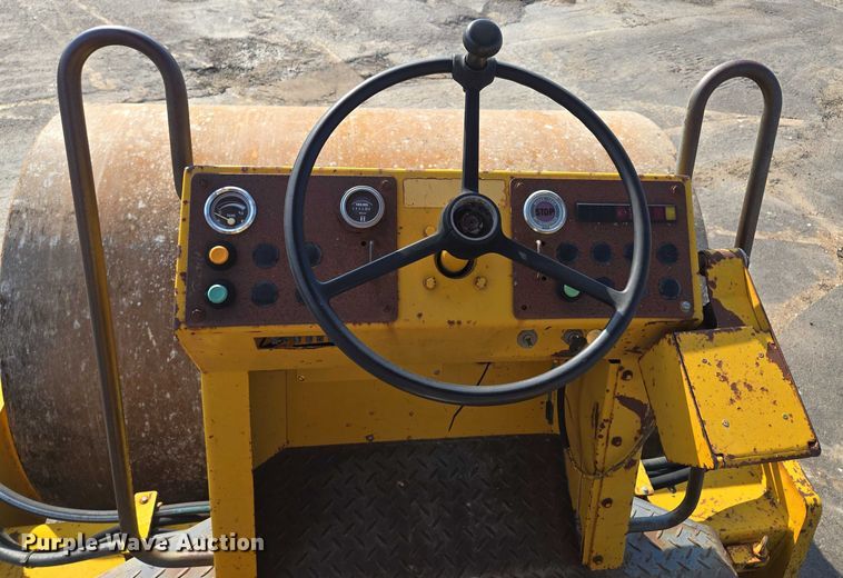 image for item EF1836 1987 Bomag BW213D single drum vibratory roller