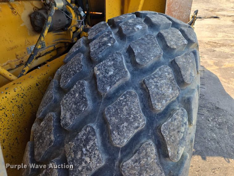 image for item EF1836 1987 Bomag BW213D single drum vibratory roller