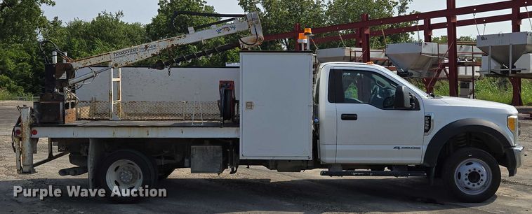 image for item EF1838 2017 Ford F550 utility / service truck