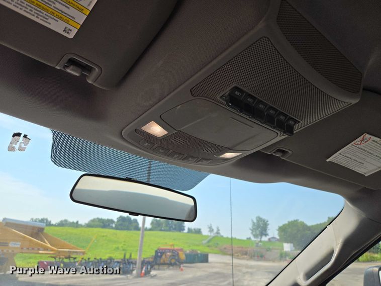 image for item EF1838 2017 Ford F550 utility / service truck