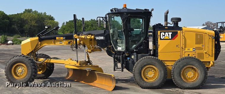 image for item EF1839 2018 Caterpillar 140M3 motor grader