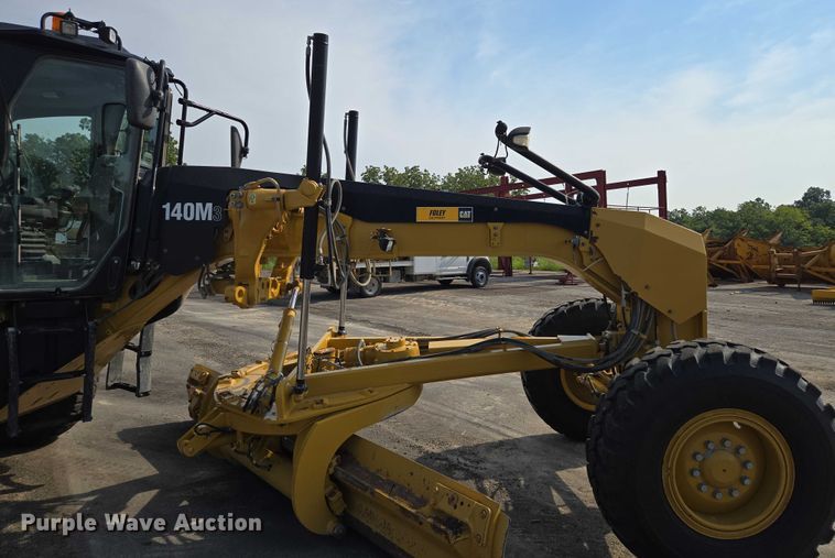 image for item EF1839 2018 Caterpillar 140M3 motor grader