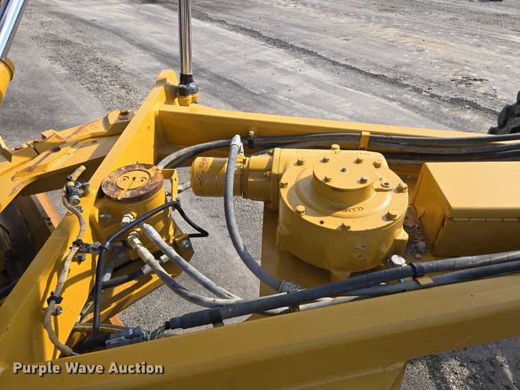 image for item EF1839 2018 Caterpillar 140M3 motor grader