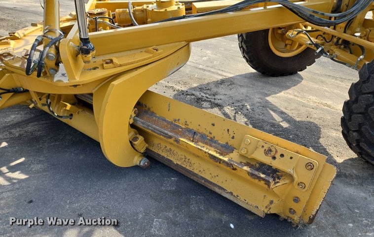 image for item EF1839 2018 Caterpillar 140M3 motor grader