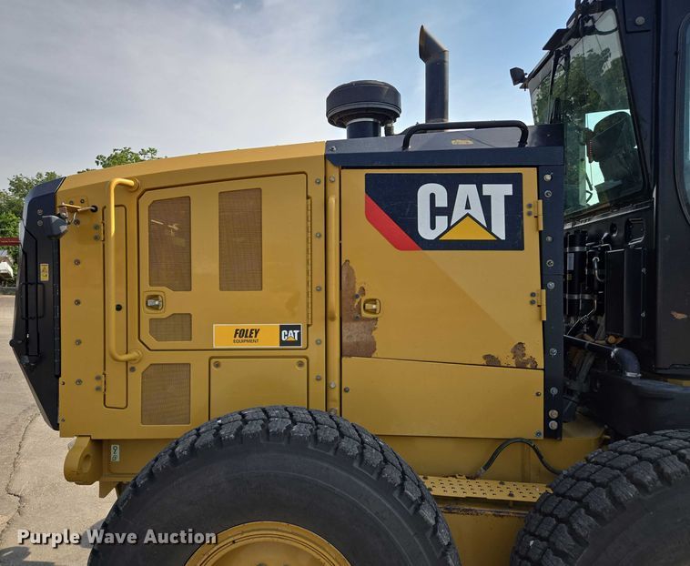 image for item EF1839 2018 Caterpillar 140M3 motor grader