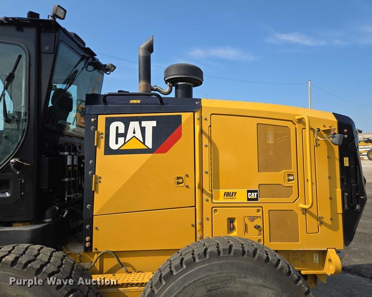 image for item EF1839 2018 Caterpillar 140M3 motor grader