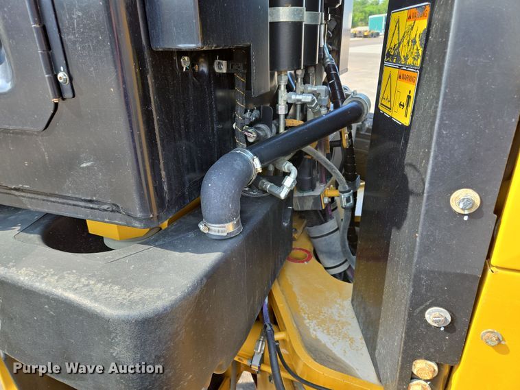 image for item EF1839 2018 Caterpillar 140M3 motor grader