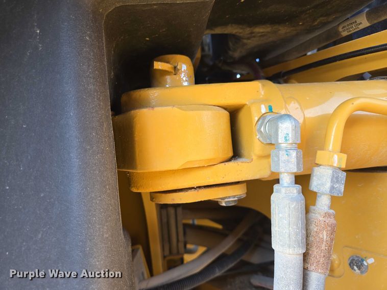 image for item EF1839 2018 Caterpillar 140M3 motor grader