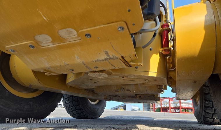 image for item EF1839 2018 Caterpillar 140M3 motor grader