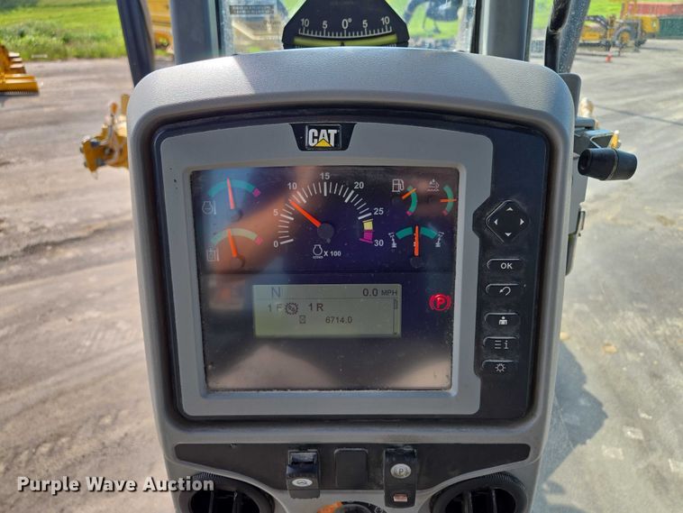 image for item EF1839 2018 Caterpillar 140M3 motor grader